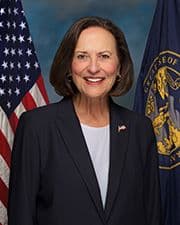 Official portrait of Deb Fischer