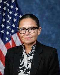 Official portrait of Kimberlyn King-Hinds
