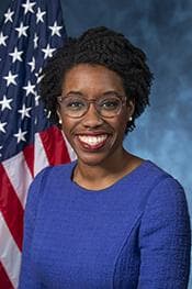 Official portrait of Lauren Underwood